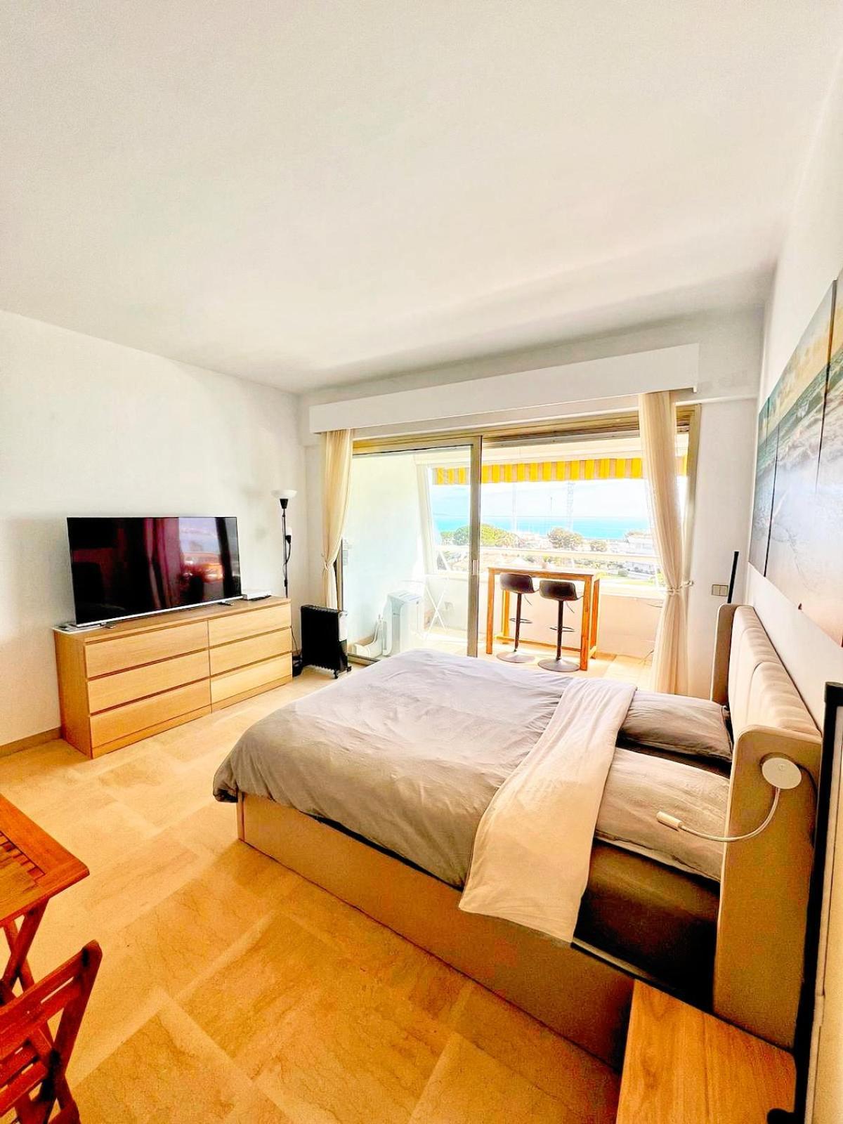 #41 Marina Riviera Bay - Marine Baie Des Anges - Studio Vue Mer Et Port Вильнёв-Лубе Экстерьер фото